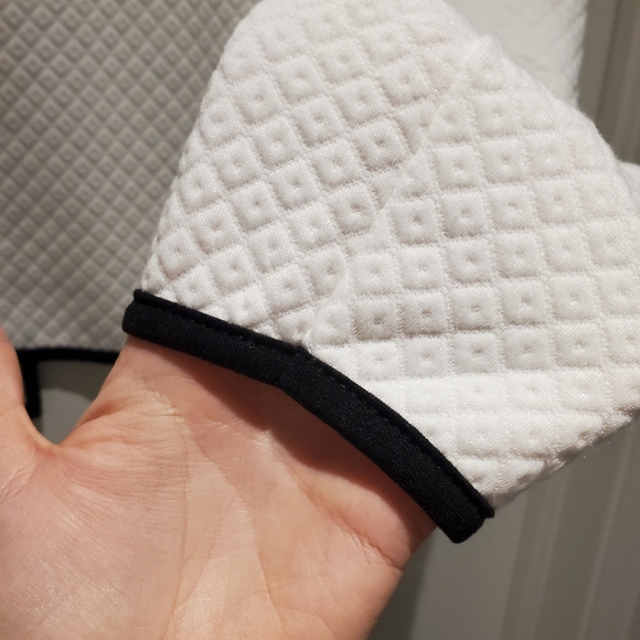 White blazer jacket with zipper details - Picture 5 of 8